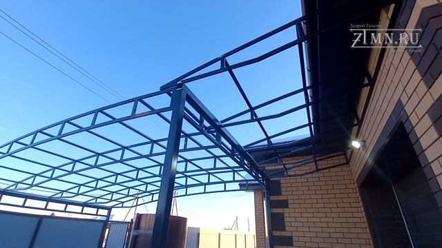 Зимний монтаж навеса из поликарбоната и хозблока. Обзор от 9 декабря 2022 года. смотреть онлайн