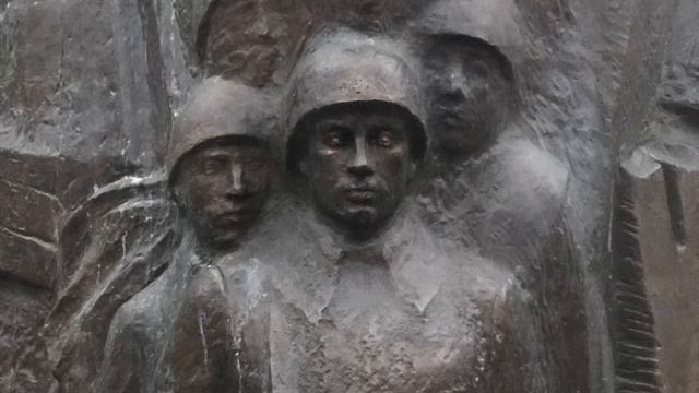 «... добрым молодцам урок» смотреть онлайн