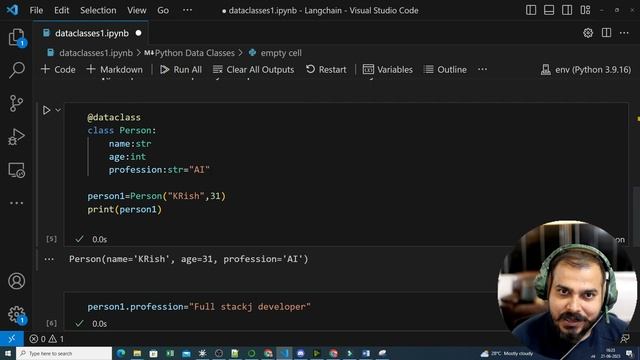 Learn How Python Data Classes Can Save Your Time In Projects смотреть онлайн
