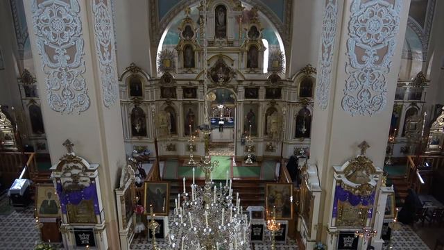 Утреннее Богослужение. Литургия Преждеосвященных Даров. Среда 21.04.2021 смотреть онлайн