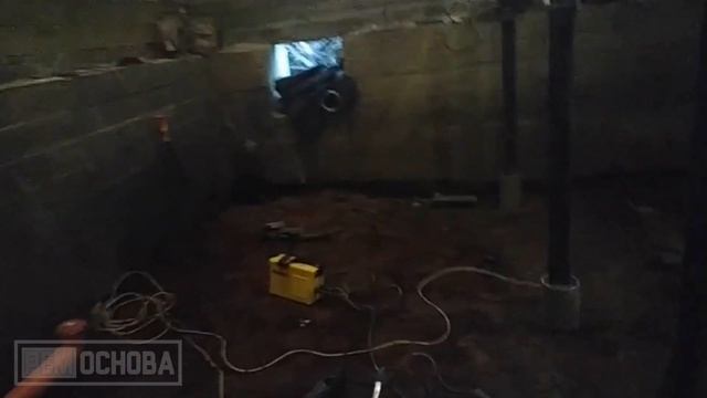 Реконструкция дома 6х9 м. Часть 1 Подъем, обвязка брусом, замена фундамента, монтаж террасы на свая смотреть онлайн