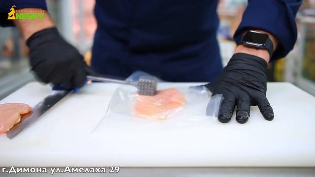 Как отбить куриную грудку! смотреть онлайн