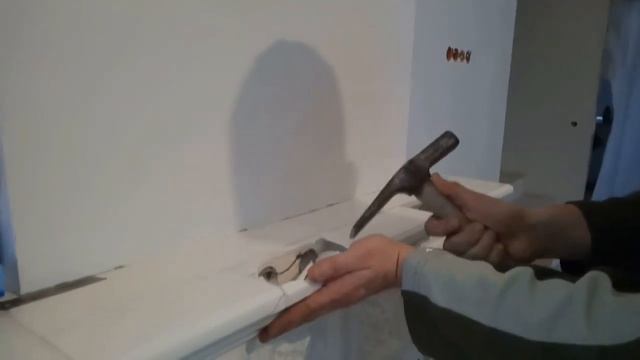 Ломаем изразцовый камин. смотреть онлайн