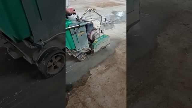 Услуги алмазной резки бетона в Киеве цена 350 грн за метр, демонтаж полов из железобетона смотреть онлайн