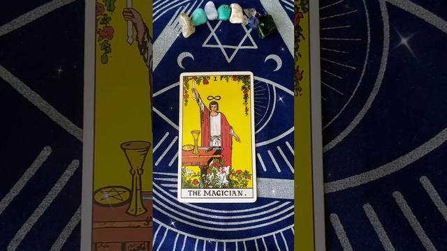 Значение Старших Арканов Таро в отношениях. Значение карт Шут,Маг,Жрица. #таро смотреть онлайн