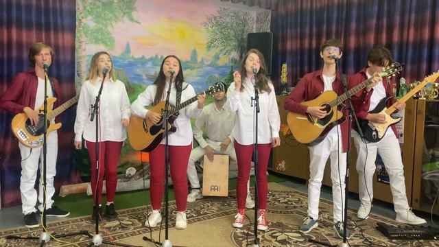 Лошадка пони (Шотландская нар. песня, перевод И. Такмакова, муз. С. Никитин, аранж. А. Курапов). смотреть онлайн