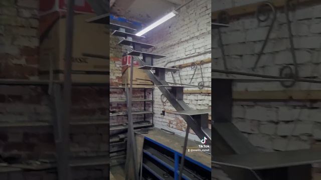 Лестница I Моно косоур I На второй этаж I Собственное производство смотреть онлайн