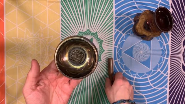 Тибетская поющая чаша/ чаша для медитации/ чаша для йоги/ мантры 8 см смотреть онлайн