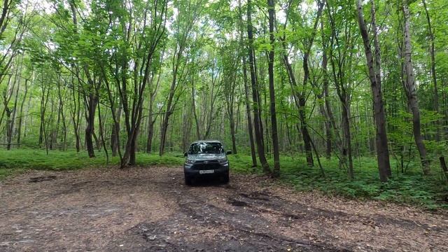 Lada Niva Travel Weekend смотреть онлайн
