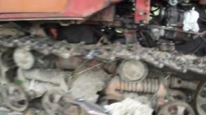 Трактор ДТ 75.Натяжка гусениц.