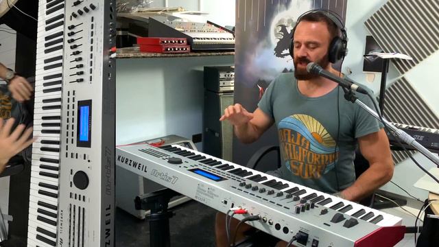 Kurzweil Artis7 by MeX (Subtitles) смотреть онлайн