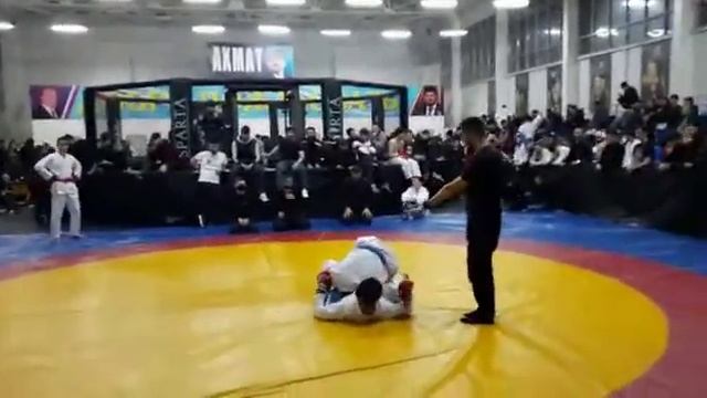 Магомедов Багаудин на Чемпионате ЧР по Рукопашному бою