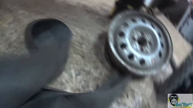 Как правильно шиповать резину для зимнего дрифта /Своими руками/Golf 2/Даю угла смотреть онлайн