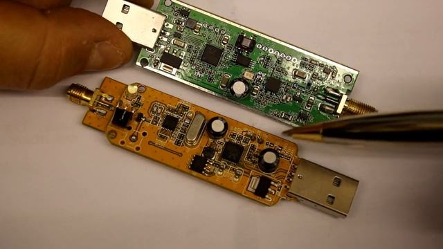 RTL SDR BLOG V3 Original Vs RTL SDR V3 Fälschung