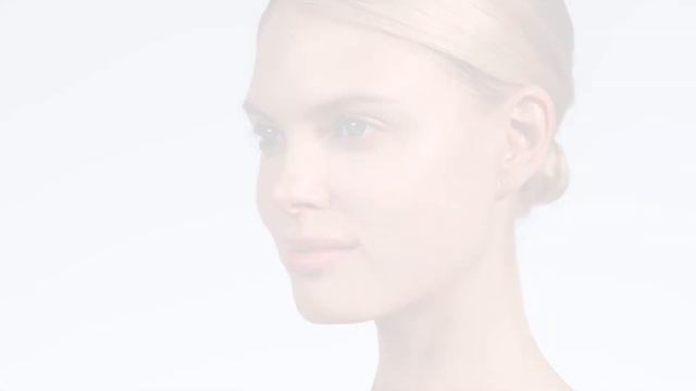 Protected & Perfected Skin with Clé de Peau Beauté | Skincare How-To's смотреть онлайн