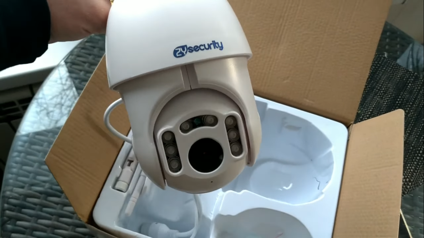 Недорогая поворотная Wi-Fi камера, следящая за человеком. Видеонаблюдение, охрана дома, дачи смотреть онлайн