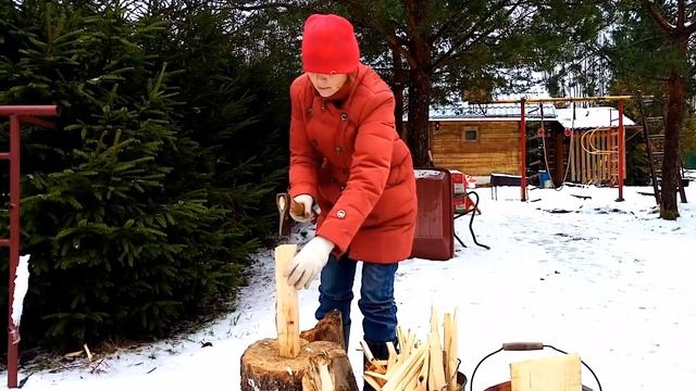 Простой способ наколоть дров. смотреть онлайн