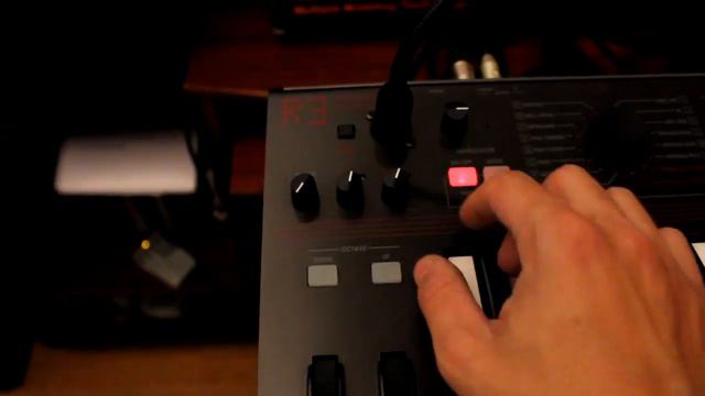 Korg R3 Video смотреть онлайн