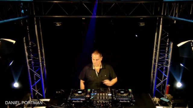 Daniel Portman - Beach to the Club Mix смотреть онлайн