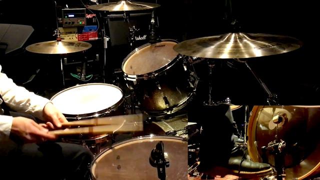 The Beatles - Sun King (Drums cover from fixed angle) смотреть онлайн
