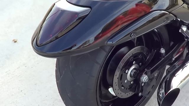 Suzuki Boulevard M109R tricked out custom смотреть онлайн