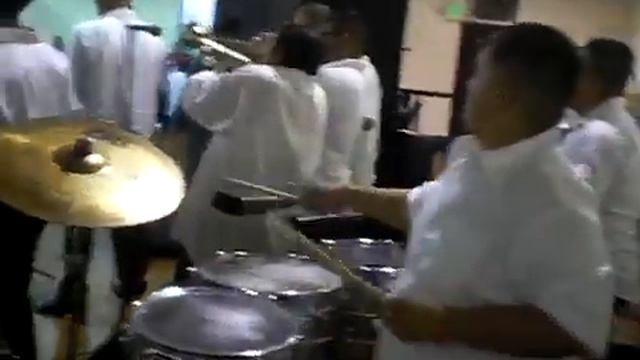 Banda El Palmito- El Toro Mambo смотреть онлайн