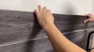 Фартук для кухни из ЛАМИНАТА! Своими руками _ kitchen wall panel DIY.mp4
