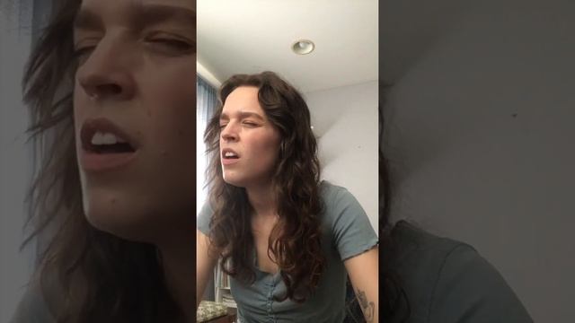 too close - original song about avoidant attachment style // Mariah Lotz смотреть онлайн