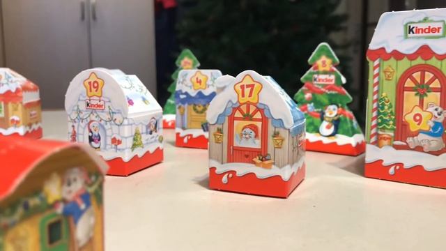 Город Kinder ?Рождественская деревня из картона смотреть онлайн