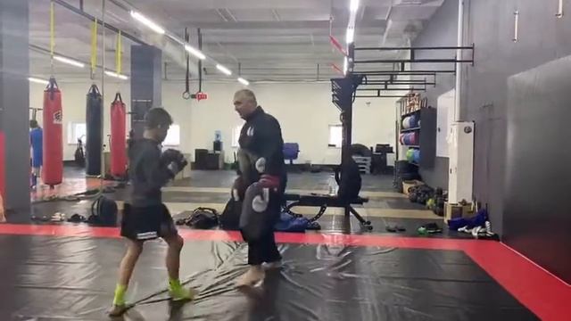 Работа на лапах смотреть онлайн