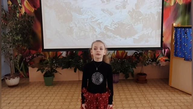 Кузнецова Агата, 6 лет, МБДОУ №11 "Незабудка" М.Матусовский "Родному городу" смотреть онлайн