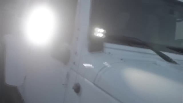 Oracle Lights on Jeep Wrangler Sahara смотреть онлайн