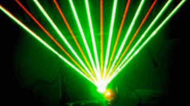 Laserharp (Jarre) performed by Bent Jensen on Yamaha Tyros 3.wmv смотреть онлайн