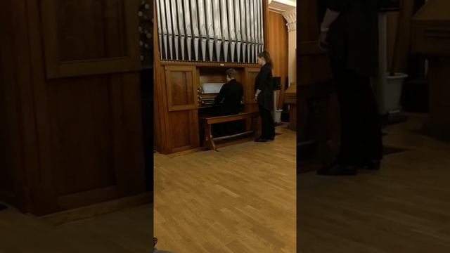 Прелюдия и фуга ми минор смотреть онлайн