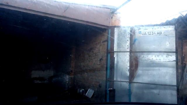 Установка форсунки омывателя веерного типа