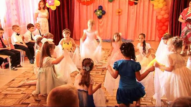 Вальс "Ты меня никогда не забудешь". смотреть онлайн
