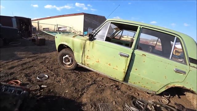 Свалка жигулей на металлоприемке собрал хром детали . смотреть онлайн
