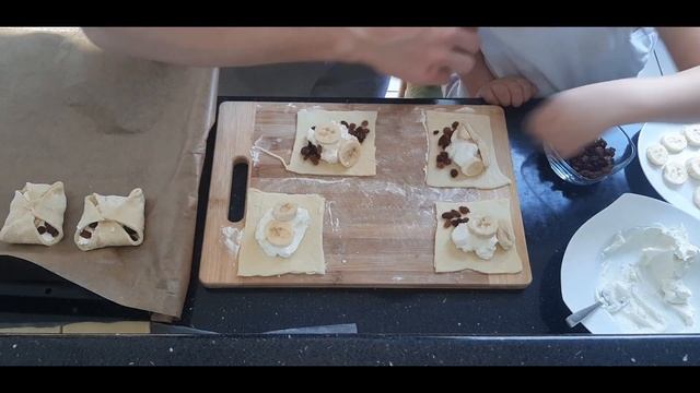 СЛОЕНЫЕ КОРЗИНОЧКИ смотреть онлайн