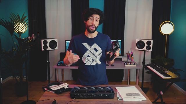 RC-505 Unboxing | SBX Loop Station Tutorials | MB14 смотреть онлайн