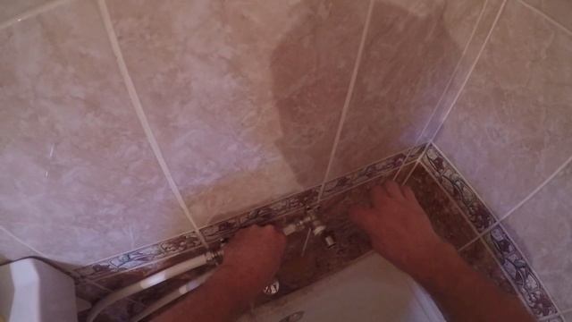 Как установить ( накрутить) эксцентрики смесителя для ванны. смотреть онлайн