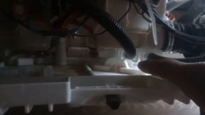 Посудомойка, перелив воды и возможные причины