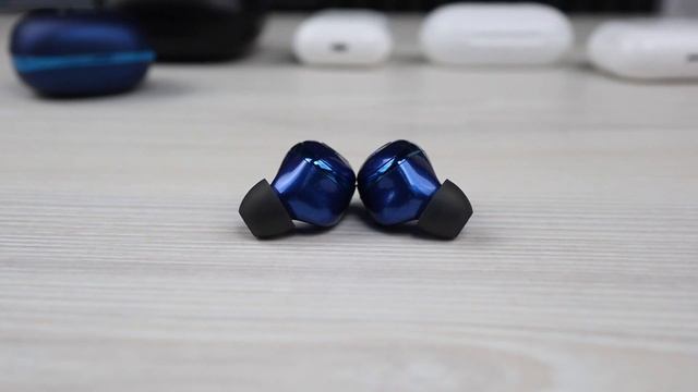 Airpods Pro Vs Galaxy Buds Vs Raycon e25 Vs Raycon e55 Vs Airpods 2 Vs Powerbeats Pro смотреть онлайн