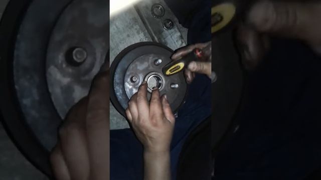 Reparación de cojinetes de toyota tercel Modelo 1995 guatemala(2) смотреть онлайн