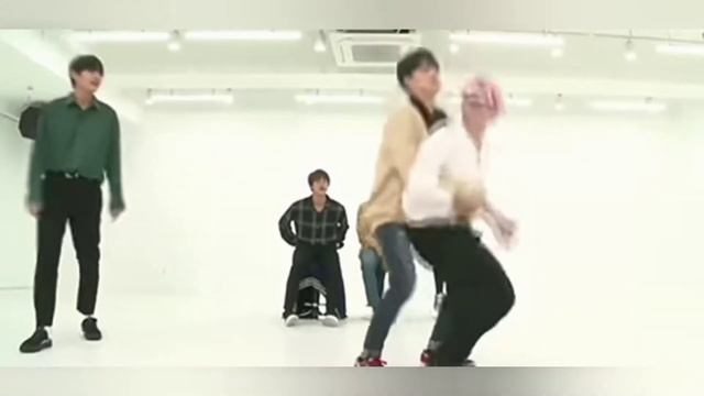 Смешные моменты с мин юнги (и не только)