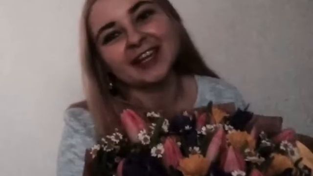 Стихотворение «Мне жаль» - Екатерина Дмитриева смотреть онлайн