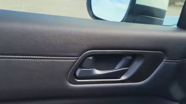 2024 Nissan Pathfinder SV Walkaround | #TheSalsaRobot #2024NissanPathfinderSV #2024NissanPathfinder смотреть онлайн