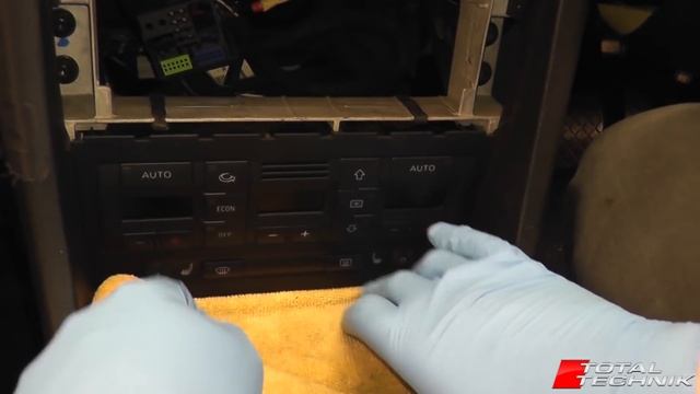 How to Remove Climate Control (Air Con Heater) Panel - Audi A4 S4 RS4 - B6 B7 - TOTAL TECHNIK смотреть онлайн