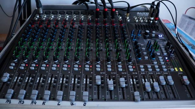 O mix-pultu Alto Live 1604 | CZ/SK | 1080p50 смотреть онлайн