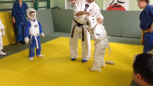 Внутриклубные соревнования по кудо. Категория 6-7 лет, 140 С.Е. Ким Альберт. Kudo
