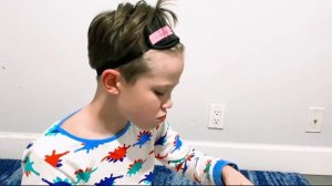 Макс переселился в комнату Кати